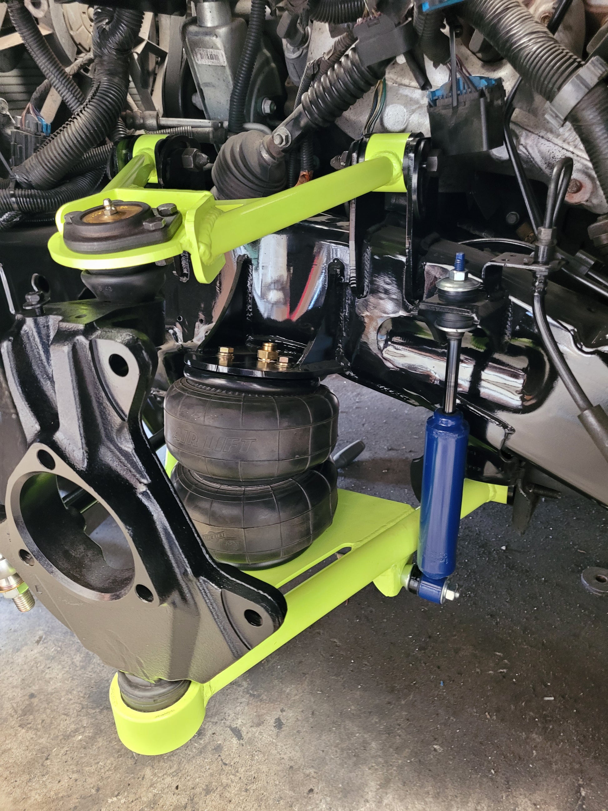 2007-2018 Chevy/GMC Silverado Sierra 1500 Front Control Arm Kit (Airba ...